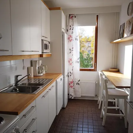 Skandinavisen Taiteilijan 2 H Huoneisto 2 *